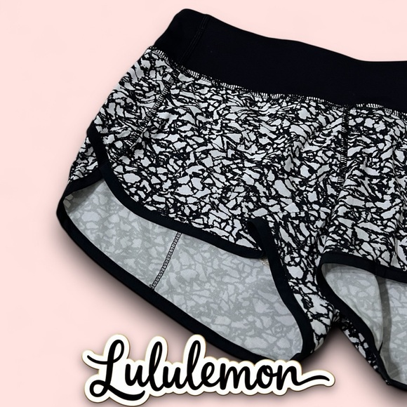 RARE limited edition Lululemon Speed Short Venture Floral Alpine White Black - Picture 3 of 11